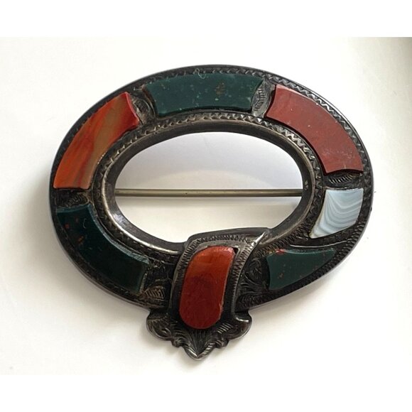 Antique Scottish Agate & Silver Brooch Pin With Inlaid Gemstones Oval D